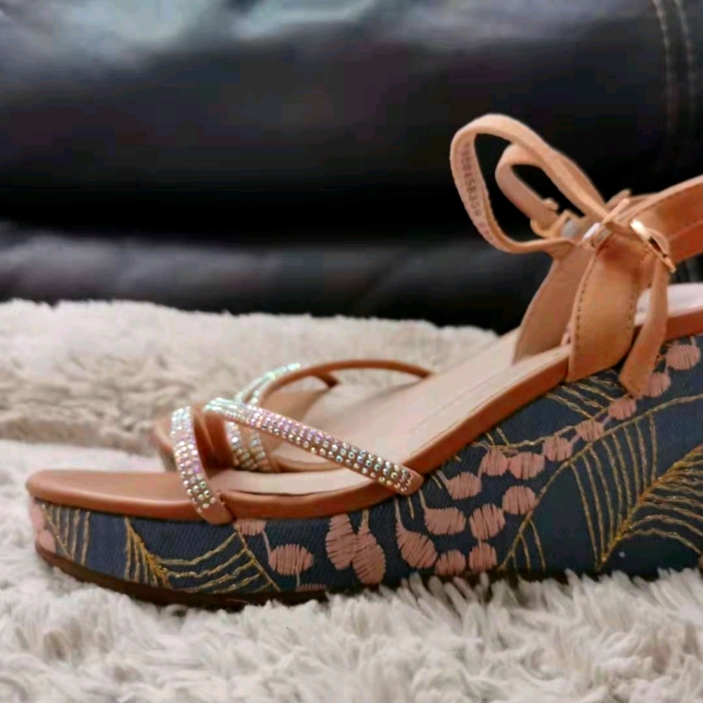 Cherry blossom sparkle platforms